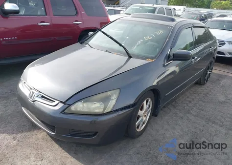 2003 Honda Accord 2.4 Ex из США, поврежденный, VIN 1HGCM56633A067718